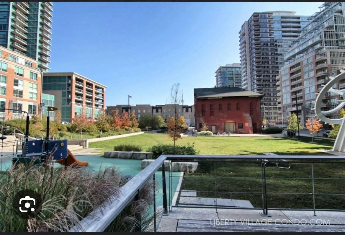 Apartment Downtown Spacious Lakeview 2 Beds Salt Water Pool Gym Free Parking Toronto